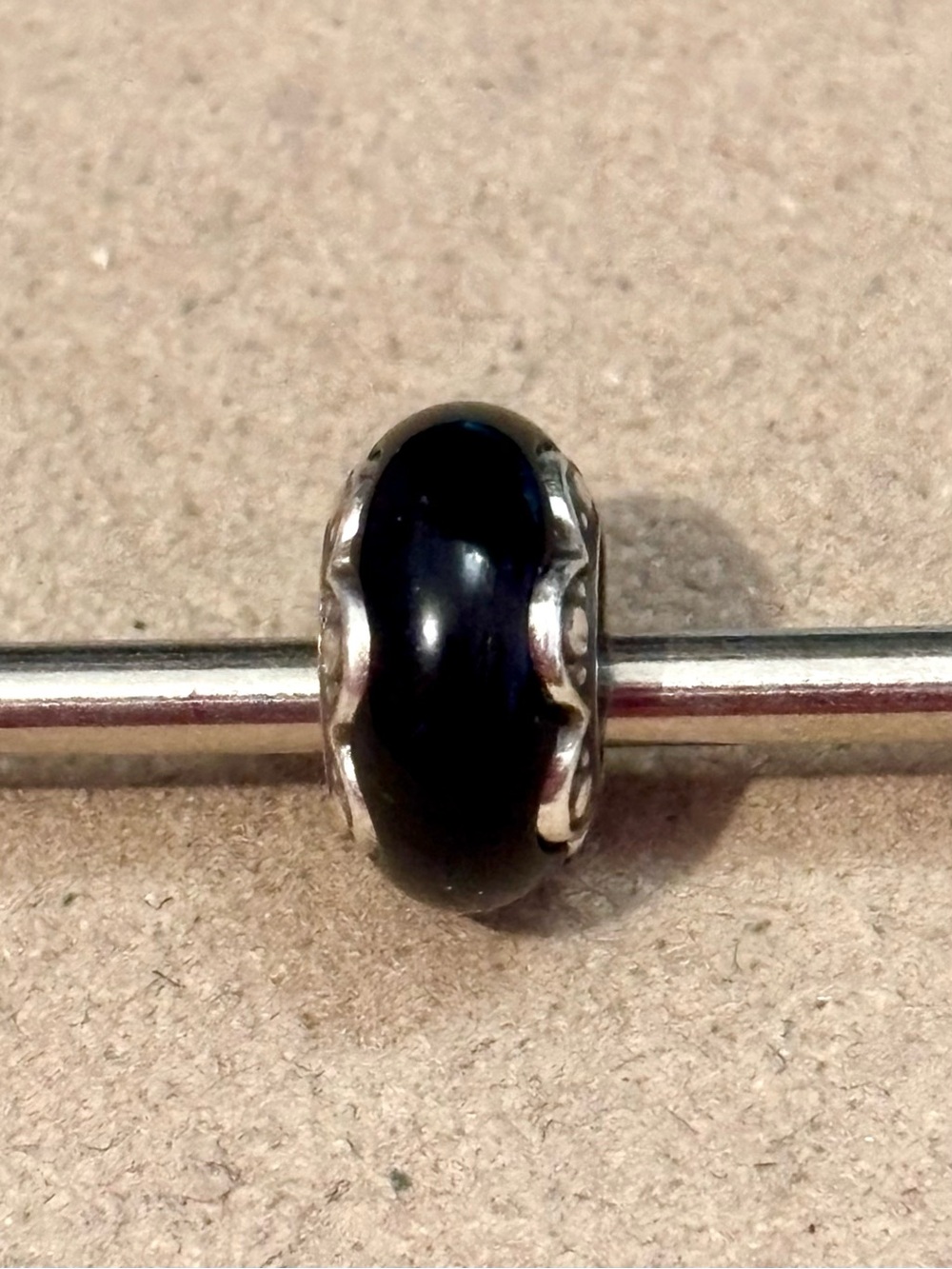 🆕Listing! 🆕 Brighton Primavera Spacer in Black Resin bead with silver edges